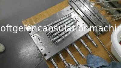 Ss van de de Delenvulling van de Capsule Vullende Machine van de het Materiaalinjectie van de de Duikerspomp de Inkapseling van Softgel