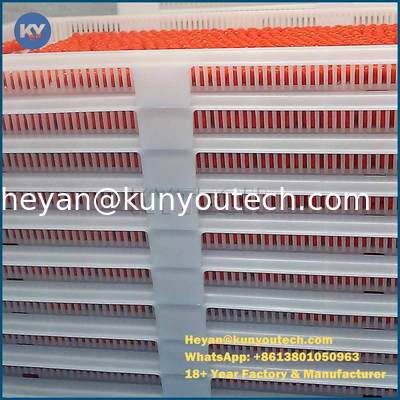 Rang van het de Dienbladenvoedsel van het propeenpolymeer Grote Plastic 780 * 495 * 55mm met 4mm Gat